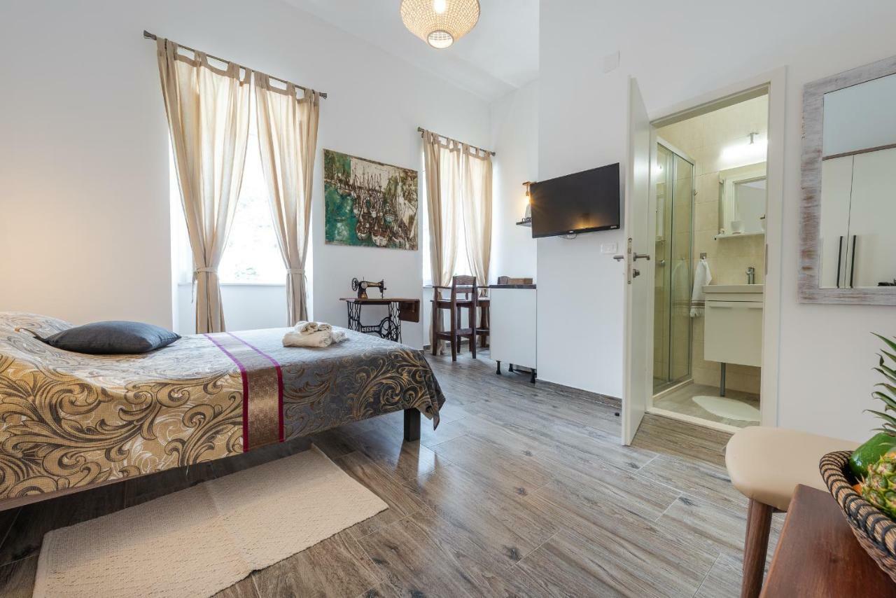 Brand New Apartment With Old Port View- Mala Vrata Ragusa Esterno foto